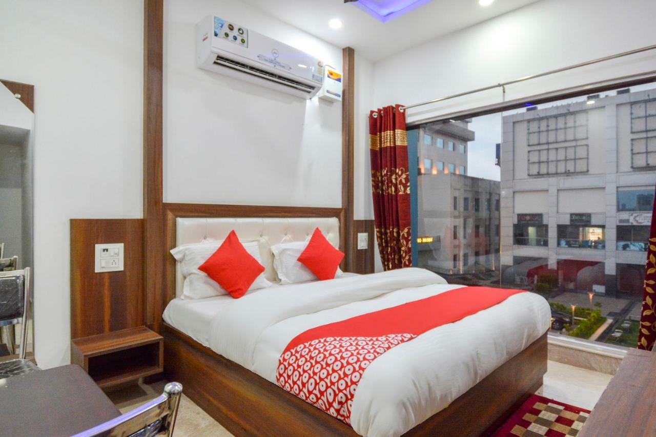 Oyo 48476 Hotel Govindham Thānesar Buitenkant foto
